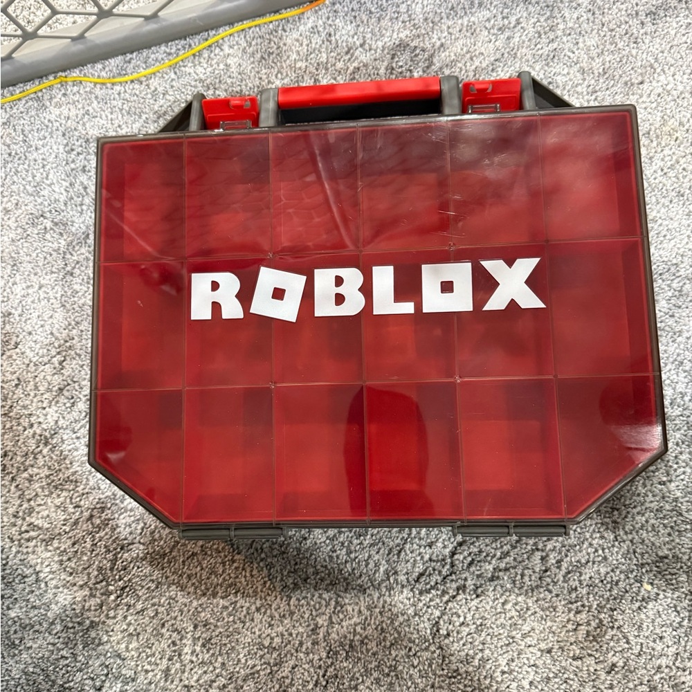 Roblox Collector's Tool Box Storage Carry Case Display Gray Red no action figure